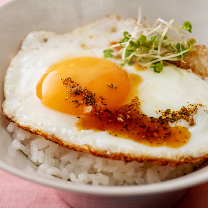 目玉焼きのっけご飯